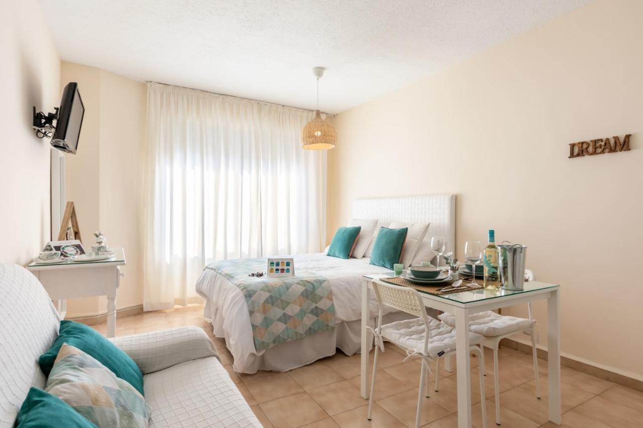 Ferienwohnung Suenos De Triana Sevilla Exterior foto